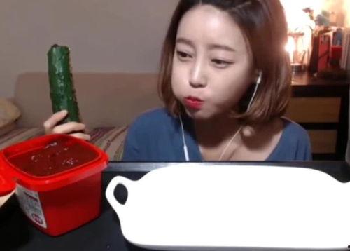 娱乐吃瓜酱韩女,揭秘韩圈热点，带你领略韩流魅力